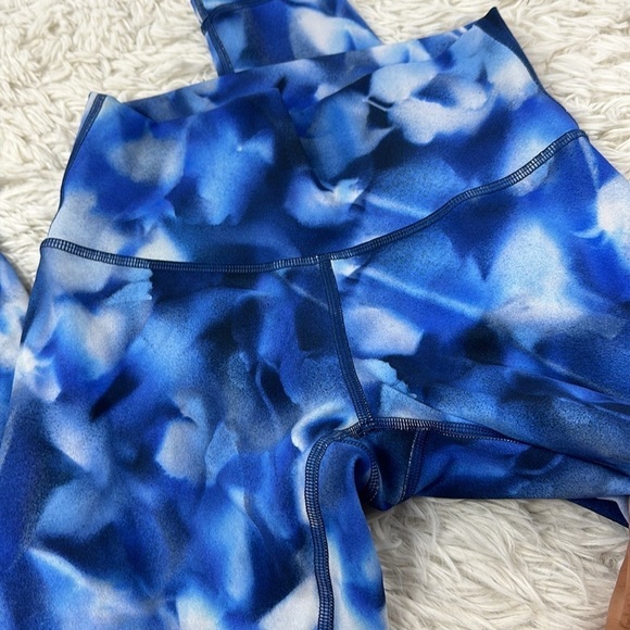 Lululemon Wunder Under Hi-Rise Tight *Full-On Luxtreme 28" Blush Blossom Alpine - Picture 2 of 4